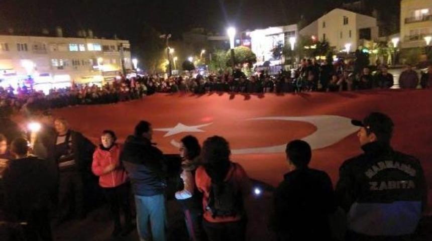 Manisa'da 5 Bin Kişilik Fener Alayı