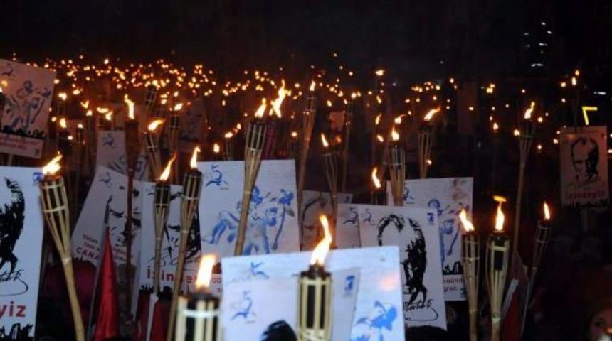Çanakkale'de Zafer Coşkusu Gece De Sürdü
