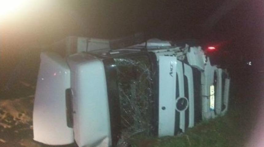 Bozova'da Kaza: 2 &Ouml;l&uuml;, 3 Yaralı