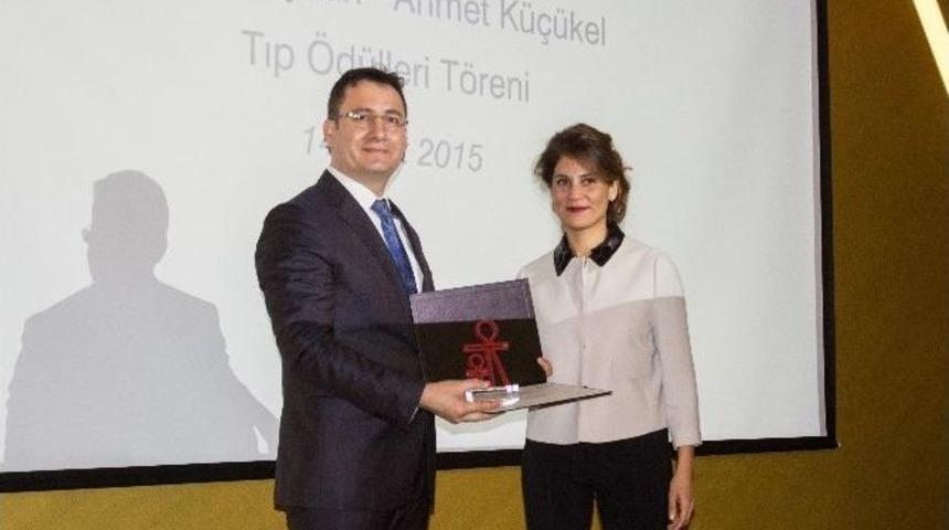 Ag&uuml; &Ouml;ğretim &Uuml;yesine &rsquo;gen&ccedil; Araştırmacı Proje Destek &Ouml;d&uuml;l&uuml;&rsquo;