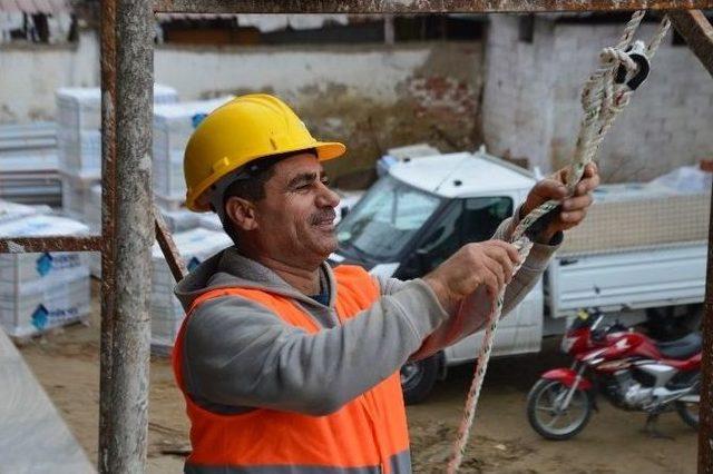 Gündüz Sıvacı, Akşam Antrenör 1