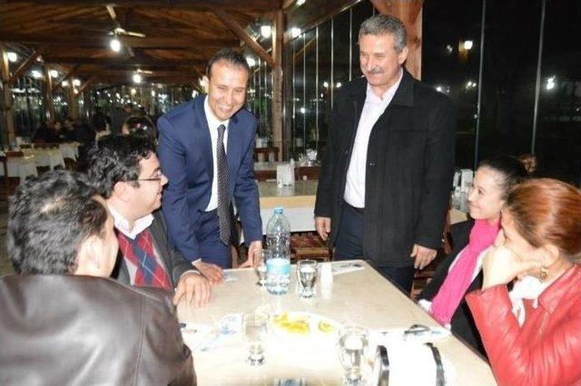 Ak Parti’li Erürker, Karacasu’da Teşkilat Ve Muhtarlarla Buluştu