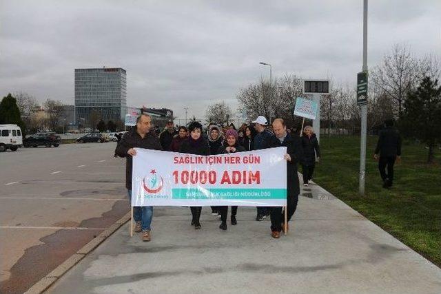 “daha Sağlıklı Gelecek İçin Tuzu Azaltın” Yürüyüşü