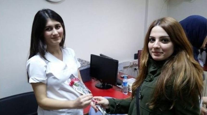 Gen&ccedil;lik Merkezinden Sağlık&ccedil;ılara Ziyaret