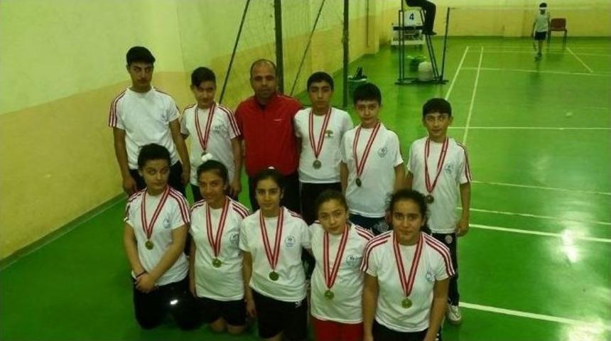 Gaziantep Takımı Badminton&rsquo;da Finalde