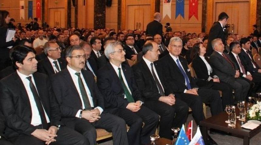 Ab Bakanı Bozkır Rekt&ouml;r Şeker&rsquo;le Ne&uuml;&rsquo;n&uuml;n Ab Projelerini Değerlendirdi