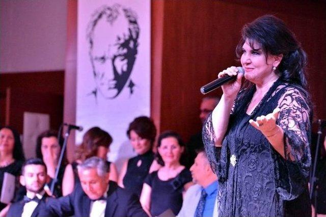 Doğanışık&rsquo;tan "&ccedil;anakkale T&uuml;rk&uuml;leri" Konseri 1