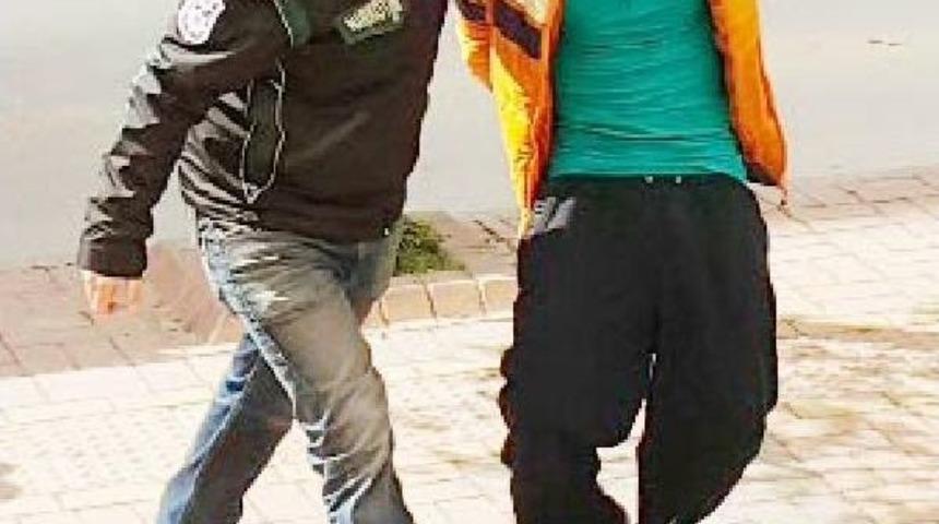 Kocaeli'de Torbacı Operasyonunda 5 Tutuklama