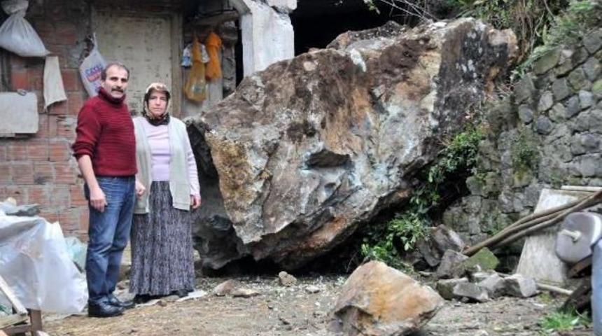 Yama&ccedil;tan Kopan Kaya K&uuml;tlesi Eve &Ccedil;arptı