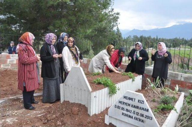 Boğularak Öldürülen Turizmci Toprağa Verildi