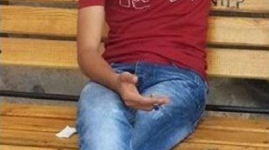 17 Yaşındaki Liseli, Sınıf Arkadaşını 17 Bı&ccedil;ak Darbesiyle &Ouml;ld&uuml;rd&uuml; (2)