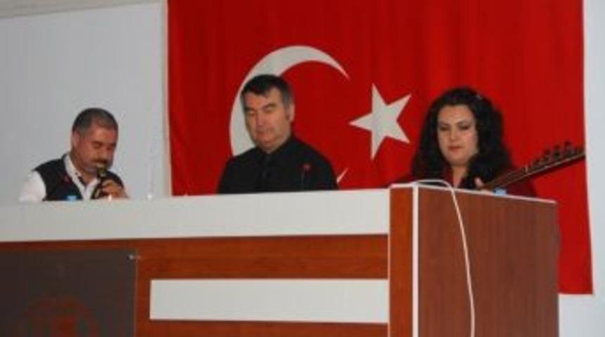 Esog&uuml;&rsquo;de Mum Işığı Altında &lsquo;vatan Sağolsun&rsquo; Etkinliği