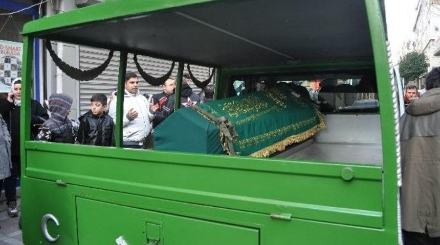 &Ouml;len Arkadaşlarını Motosiklet Konvoyuyla Uğurladılar