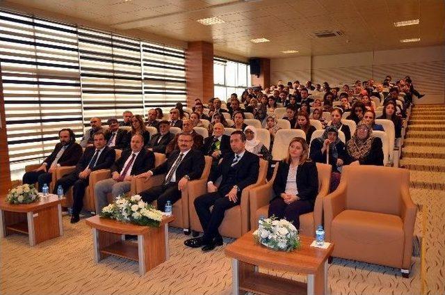 Gaziantep Aile Ve Sosyal Politikalar İl M&uuml;d&uuml;rl&uuml;ğ&uuml;nden &ldquo;yaşlılar Haftası&rdquo; Paneli 1