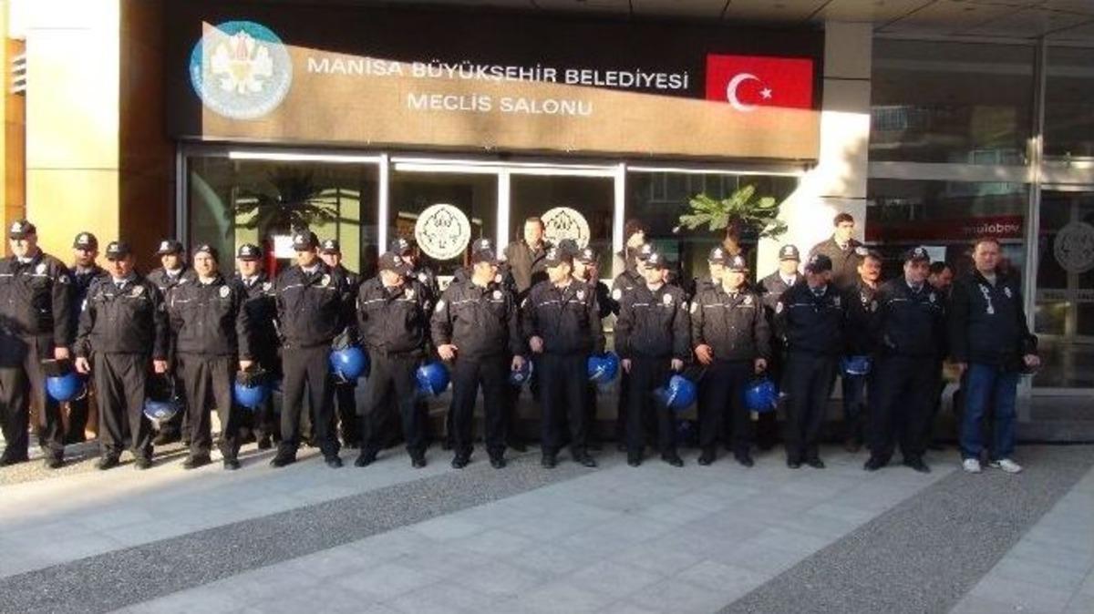 Manisa&rsquo;da Meclis Toplantısında Geniş G&uuml;venlik &Ouml;nlemleri