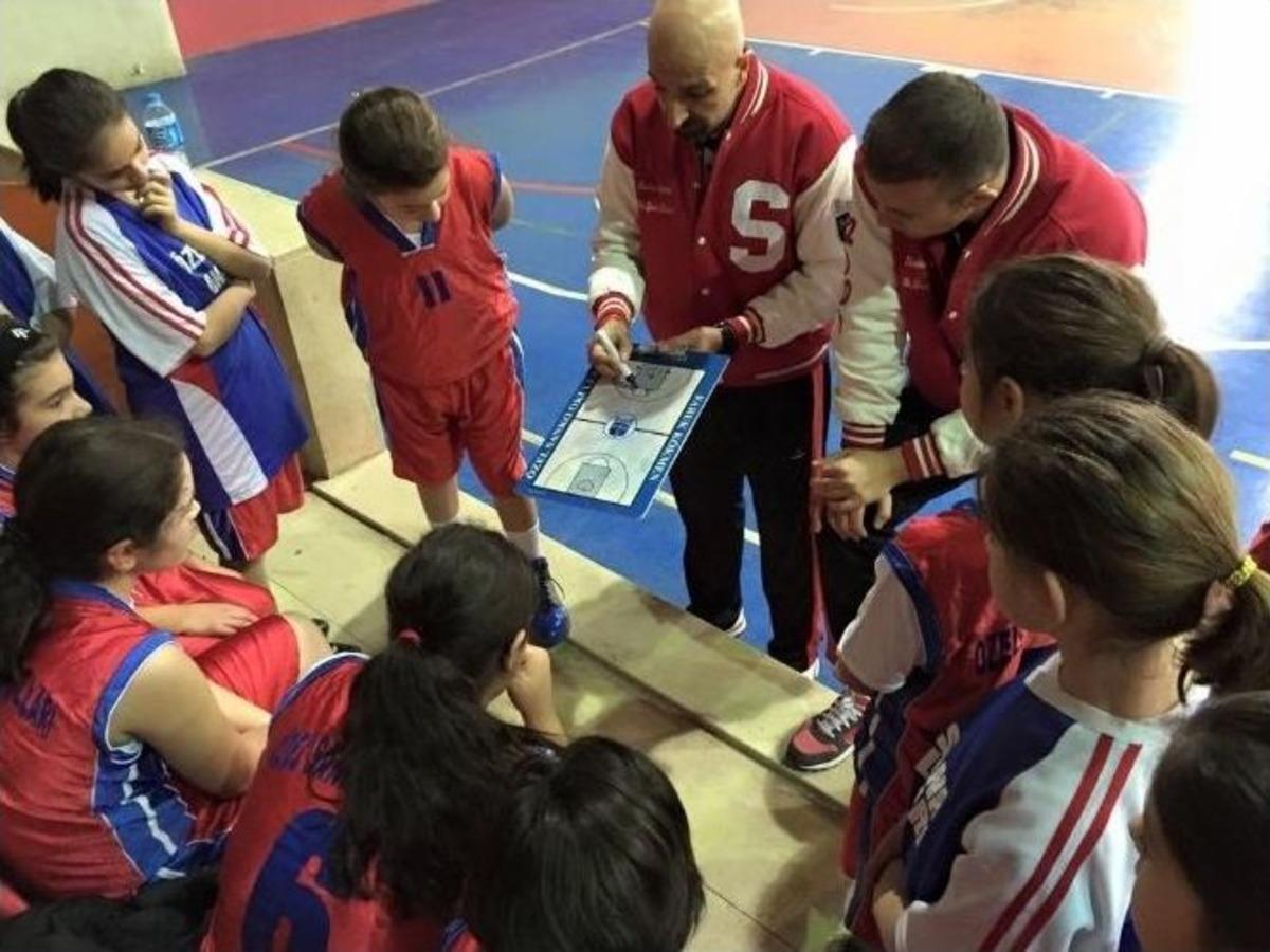 &Ouml;zel Sanko Okulları&rsquo;nın Basketbol Başarısı