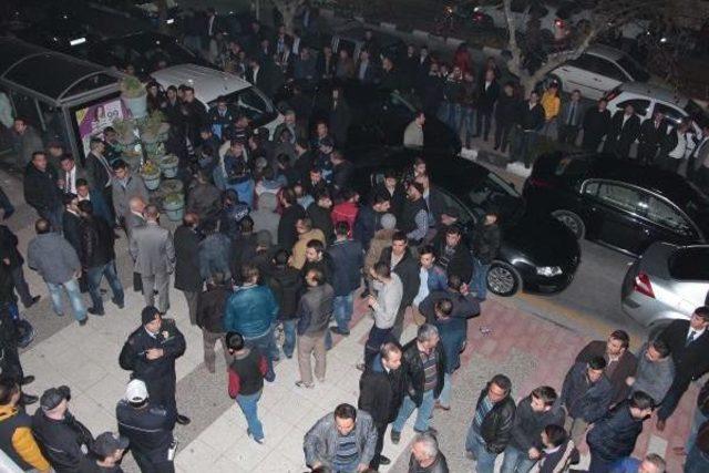 Meclis Toplantısı Güvenlik Önlemi Altında Yapıldı 1