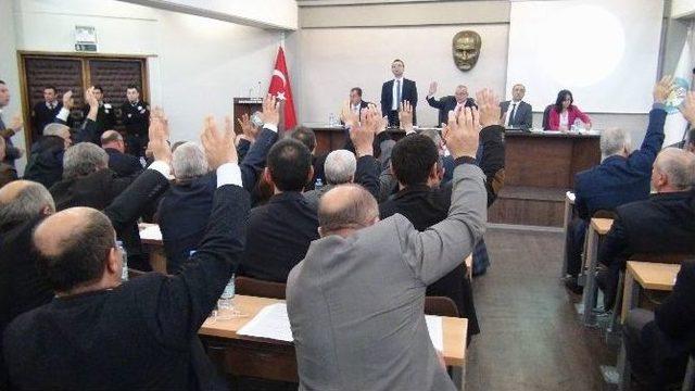 Gergin Başlayan Toplantı Sakin Bitti 1