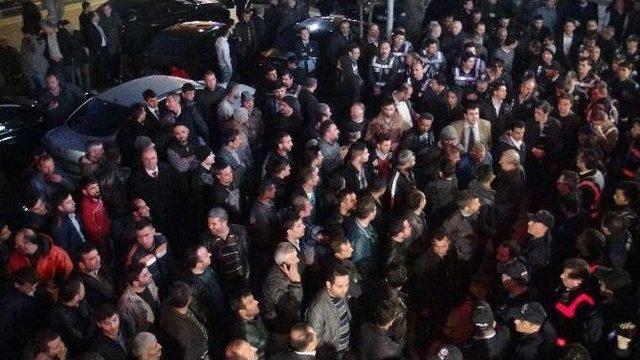 Gergin Başlayan Toplantı Sakin Bitti 2