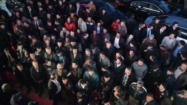 Gergin Başlayan Toplantı Sakin Bitti 3