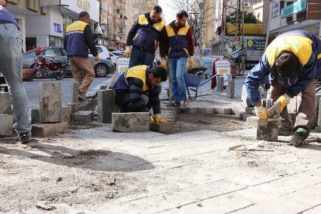 Şanlıurfa’da Cadde Ve Sokkaklarda Bakım Ve Onarım Çalışmaları