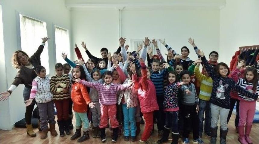 Mamak Belediyesi &Ccedil;ocuk Tiyatrosu Topluluğu&rsquo;ndan Yeni Oyunlar