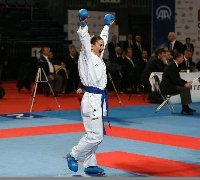 Karate Şampiyonası’nda Kağıtspor Kasırgası