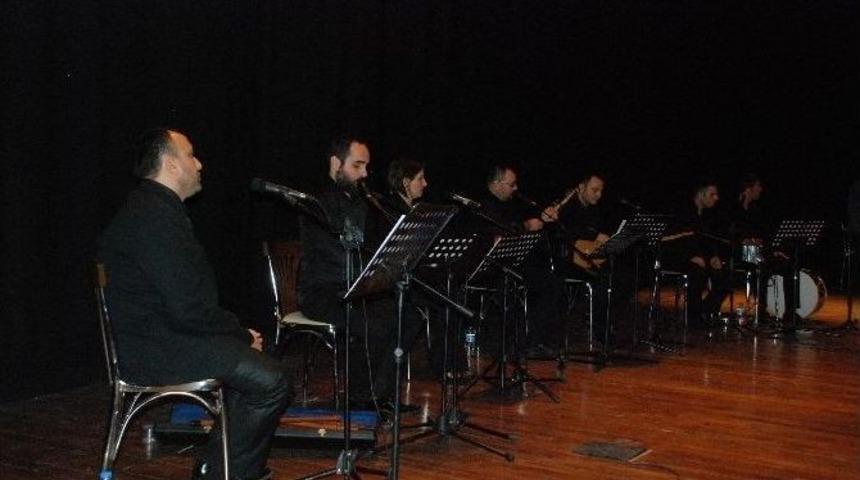 D&uuml;&rsquo;de &rsquo;notalarla &Ccedil;anakkale&rsquo; Konseri