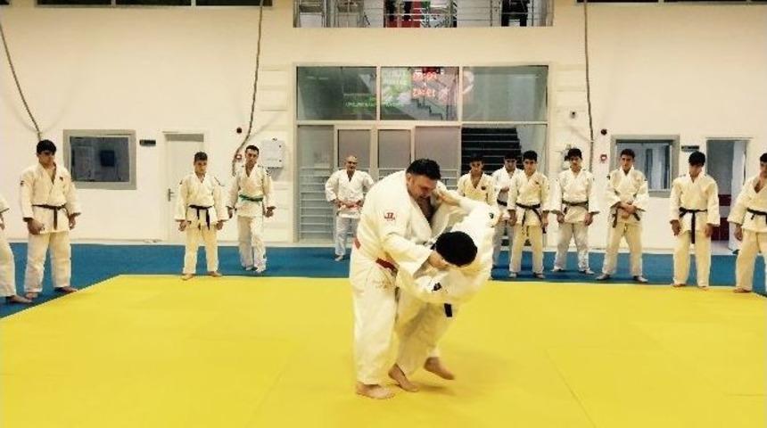 Tohm&rsquo;da Seminer Başladı