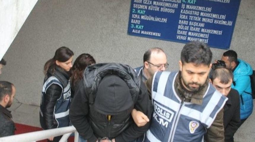 İstanbul&rsquo;dan Getirdikleri Sahte Paralarla Yakalandılar