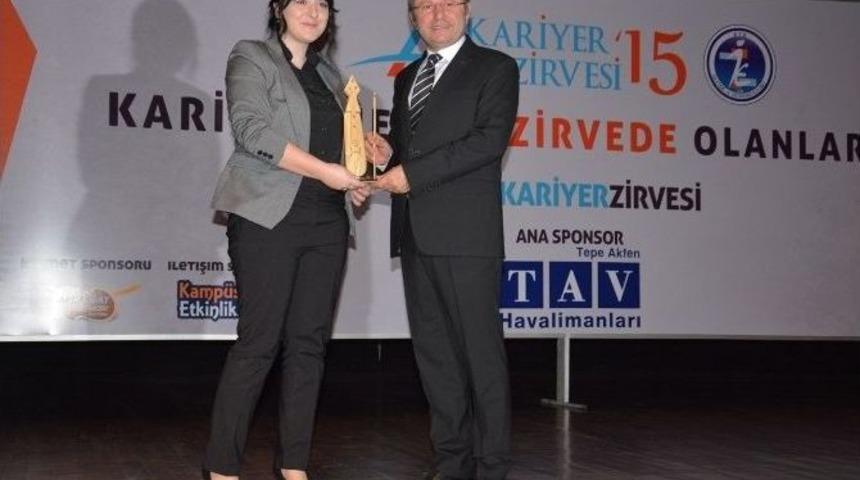 Bankacılıkta Genel M&uuml;d&uuml;rl&uuml;k Gemi Kaptanlığı Gibi