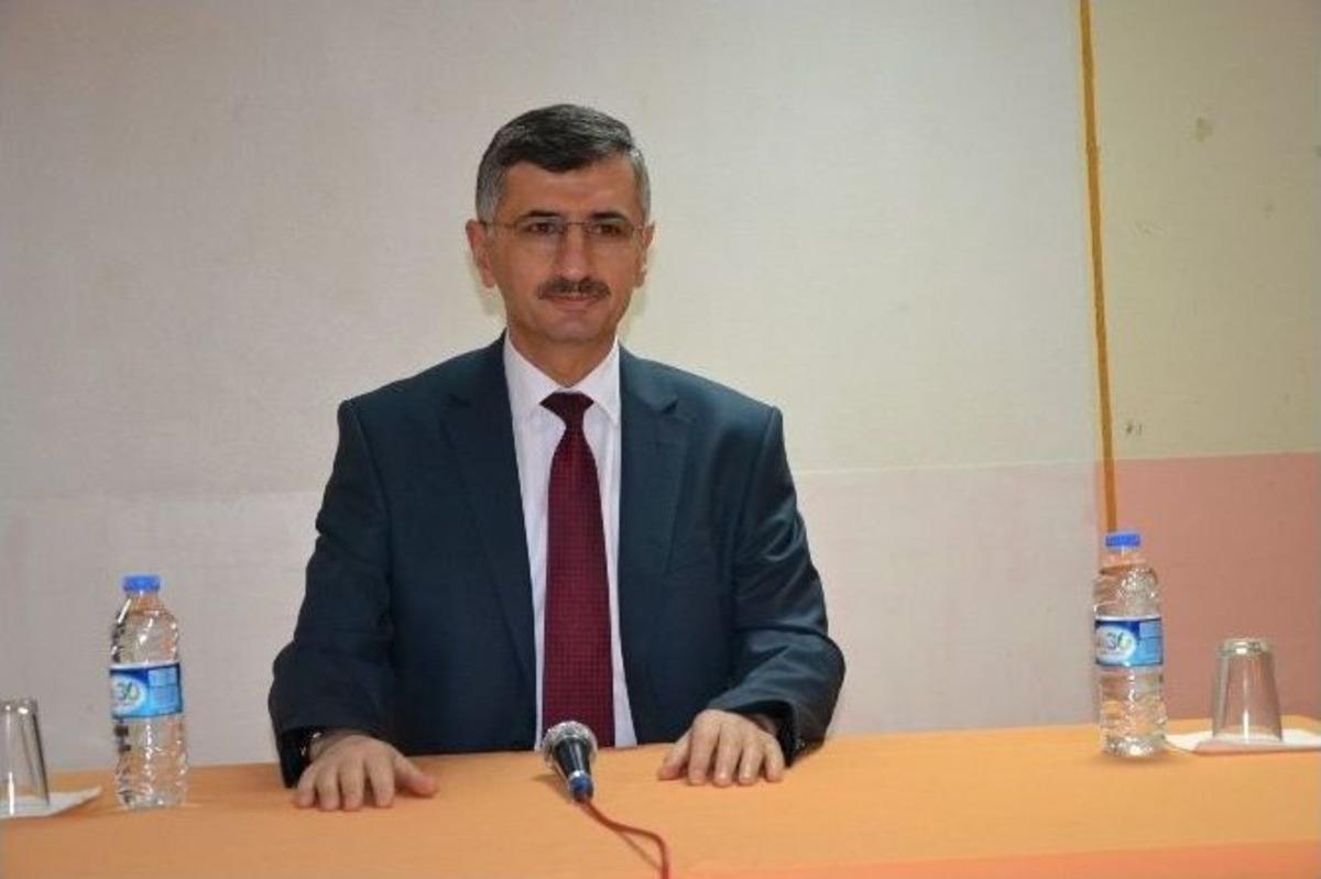 Vali Bektaş Sosyal Bilimler Lisesi &Ouml;ğrencileri İle S&ouml;yleşi Yaptı