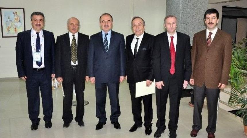 Ne&uuml;&rsquo;de Acil Tıp Sempozyumu D&uuml;zenlendi