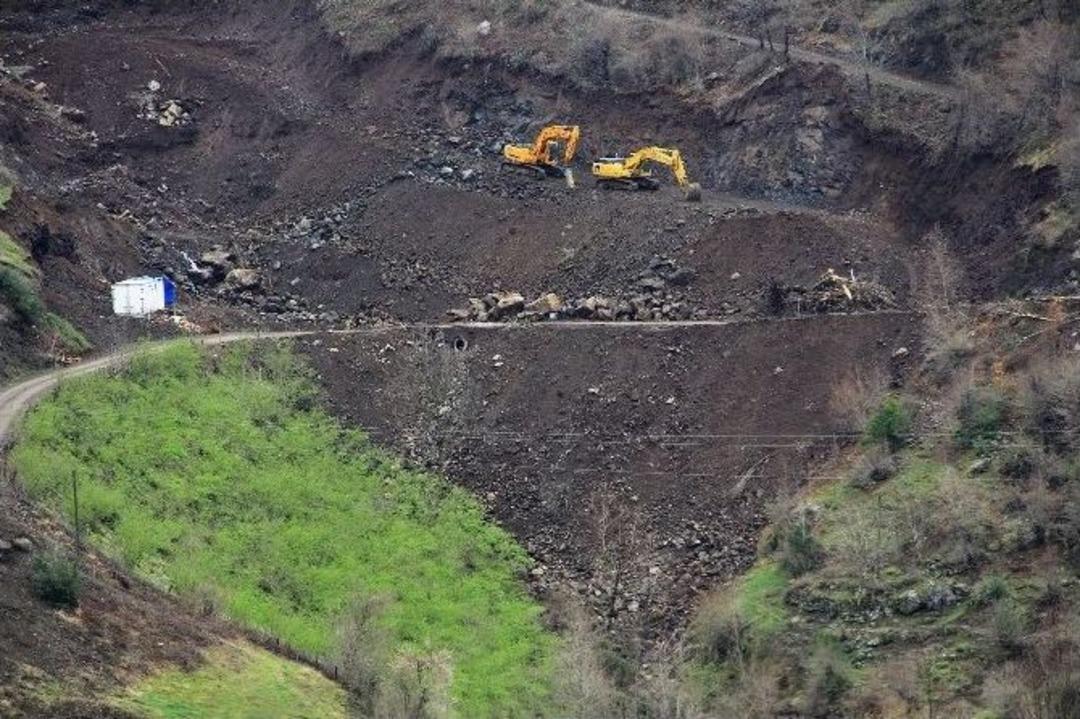 Ayvacık&rsquo;ta Taş Ocağına Karşı Hukuk M&uuml;cadelesi