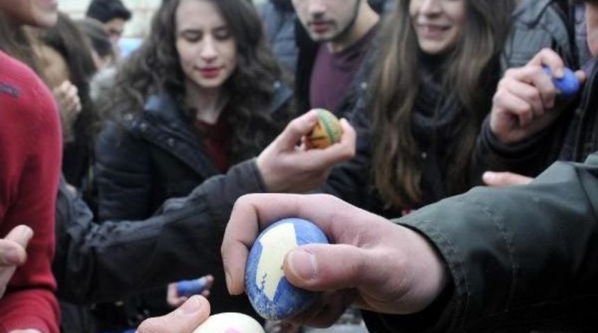 Kocaeli &Uuml;niversitesi'nde Nevruz Kutlaması