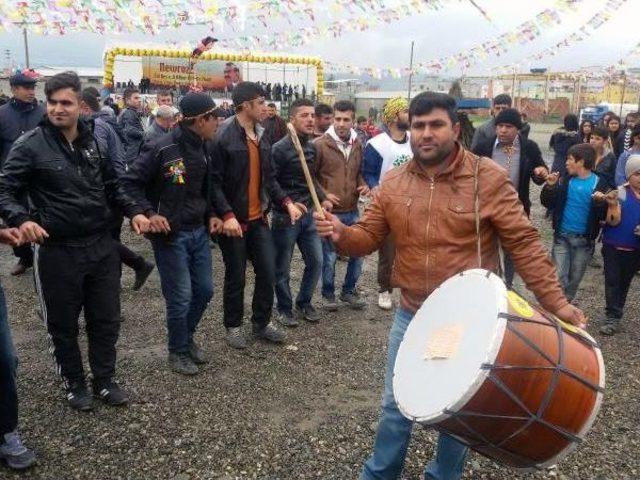 Mardin, Siirt, Elazığ'da Nevruz Coşkuyla Kutlandı