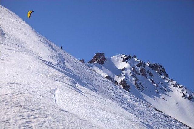 Erciyes’te Snow Kite Heyecanı