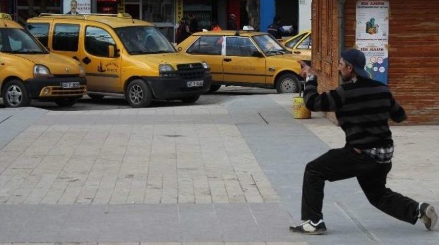 Kendine Zarar Veren Şahsı Polis Ekipleri İkna Etti