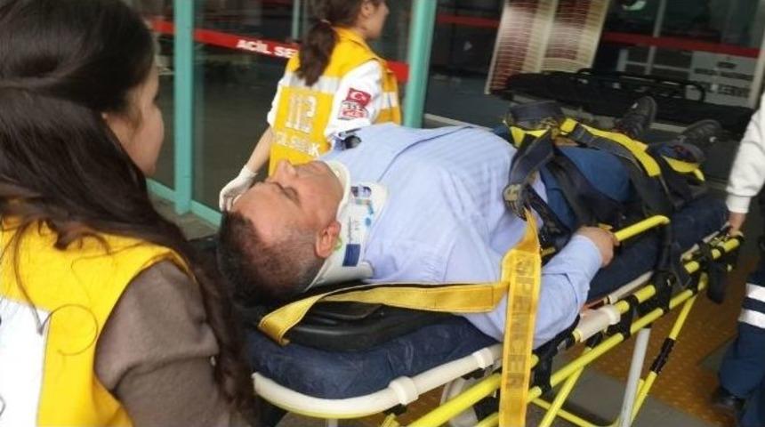 Cezaevine Mahkum Getiren İki Polis Kazada Yaralandı