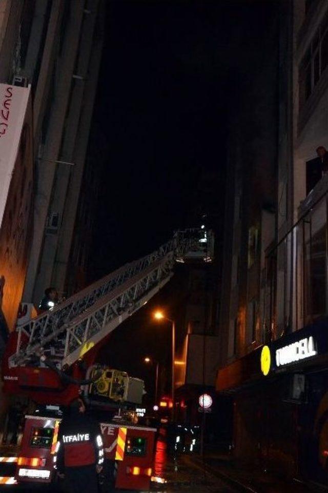 Kayseri&rsquo;de Korkutan Yangın 1