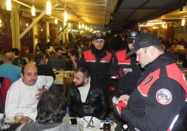 Twitter&rsquo;Dan Canlı Polis Operasyonu 1