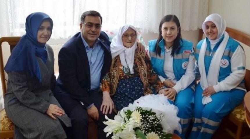 Bursa&rsquo;da 15 Bin Hastaya Evinde Sağlık Hizmeti Verildi