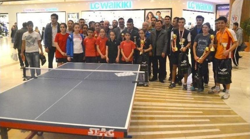 Raketini Kapan Piazza&rsquo;ya Geldi