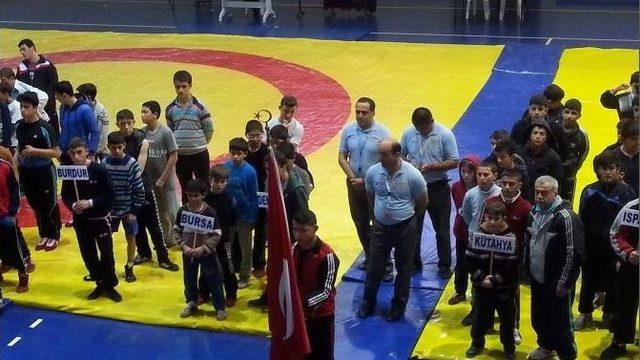 Okullar Arası Güreş Müsabakaları Ortaca’da Başladı