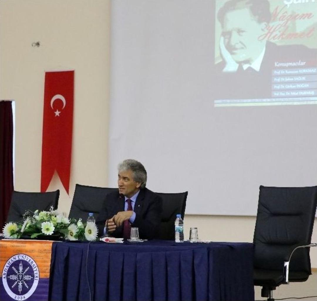 Ar&uuml;&rsquo;de Memleket Şairi Nazım Hikmet Paneli