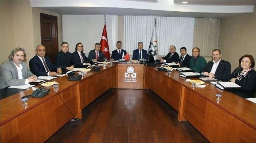 Bayrak:"sivil Toplumculuk, Karşılıksız Fedakarlıktır&rdquo;