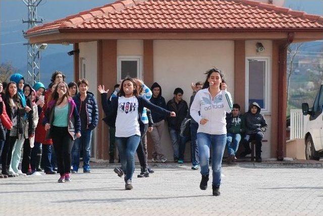 Öğrenciler Nevruz’u Kutladı