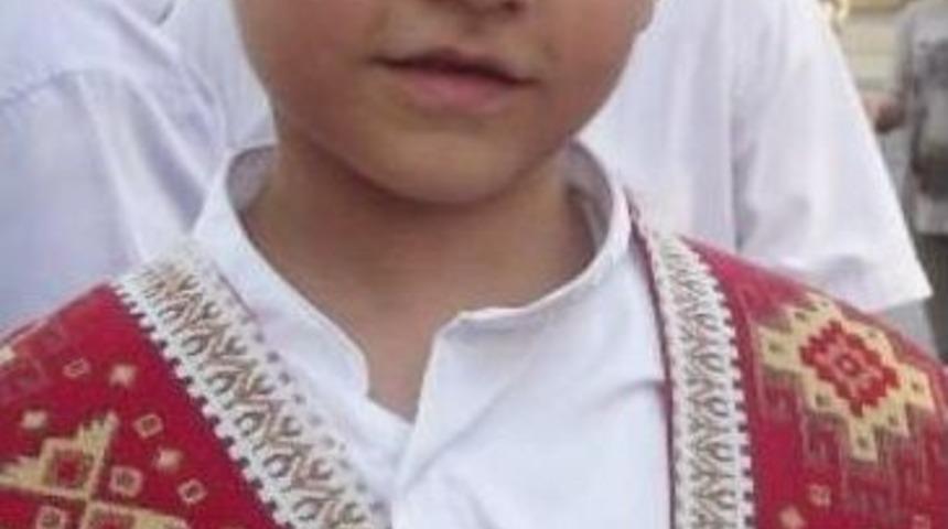 İlkokul &Ouml;ğrencilerini Taşıyan Aracın Devrilmesi