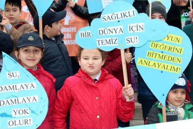 Zonguldak'ta Çevreciler Suyun Önemine Dikkat Çekti