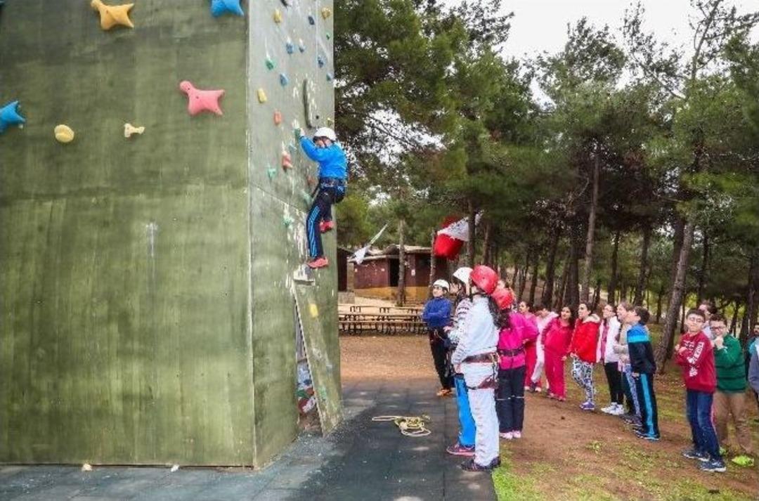 Şehitkamil Gen&ccedil;lik Kampı &Ouml;ğrencileri Ağırlamaya Devam Ediyor